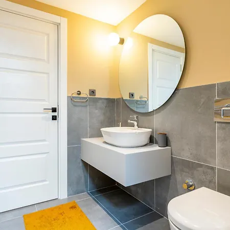 Comfortable With Private Terrace * Стамбул