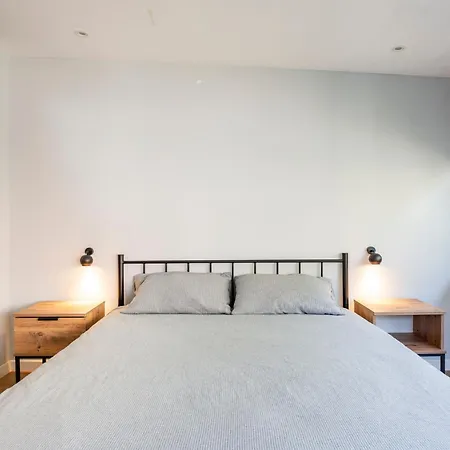 Comfortable With Private Terrace Стамбул